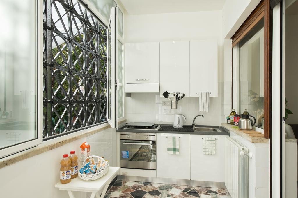Vatican Holiday Apartment 307 Рим Экстерьер фото